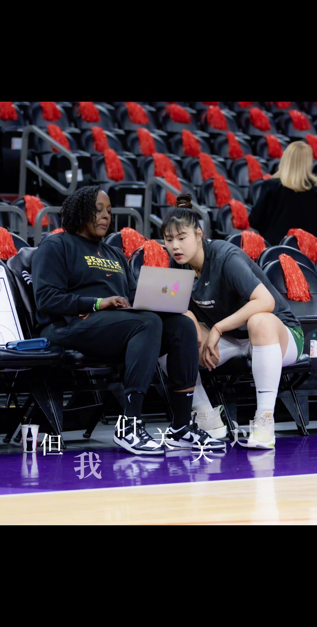 繼續(xù)加油沖李月汝曬照勇敢說再見 才能被獎(jiǎng)勵(lì)新的開始