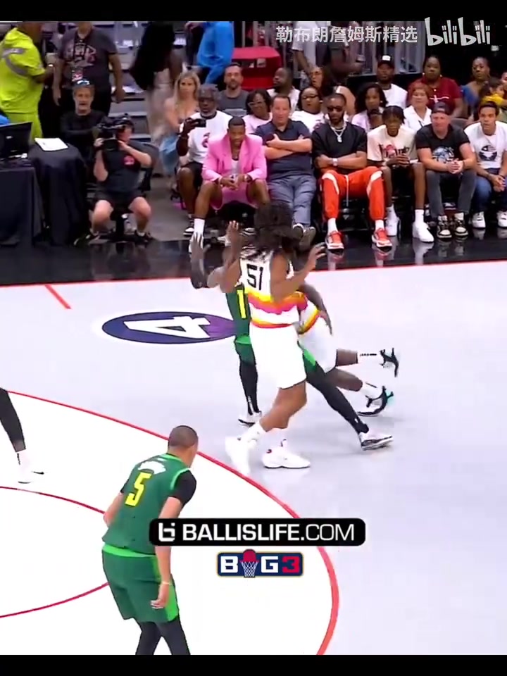 師弟回來了芬森化身腳踝終結(jié)者連續(xù)天秀操作技術(shù)不減當(dāng)年啊