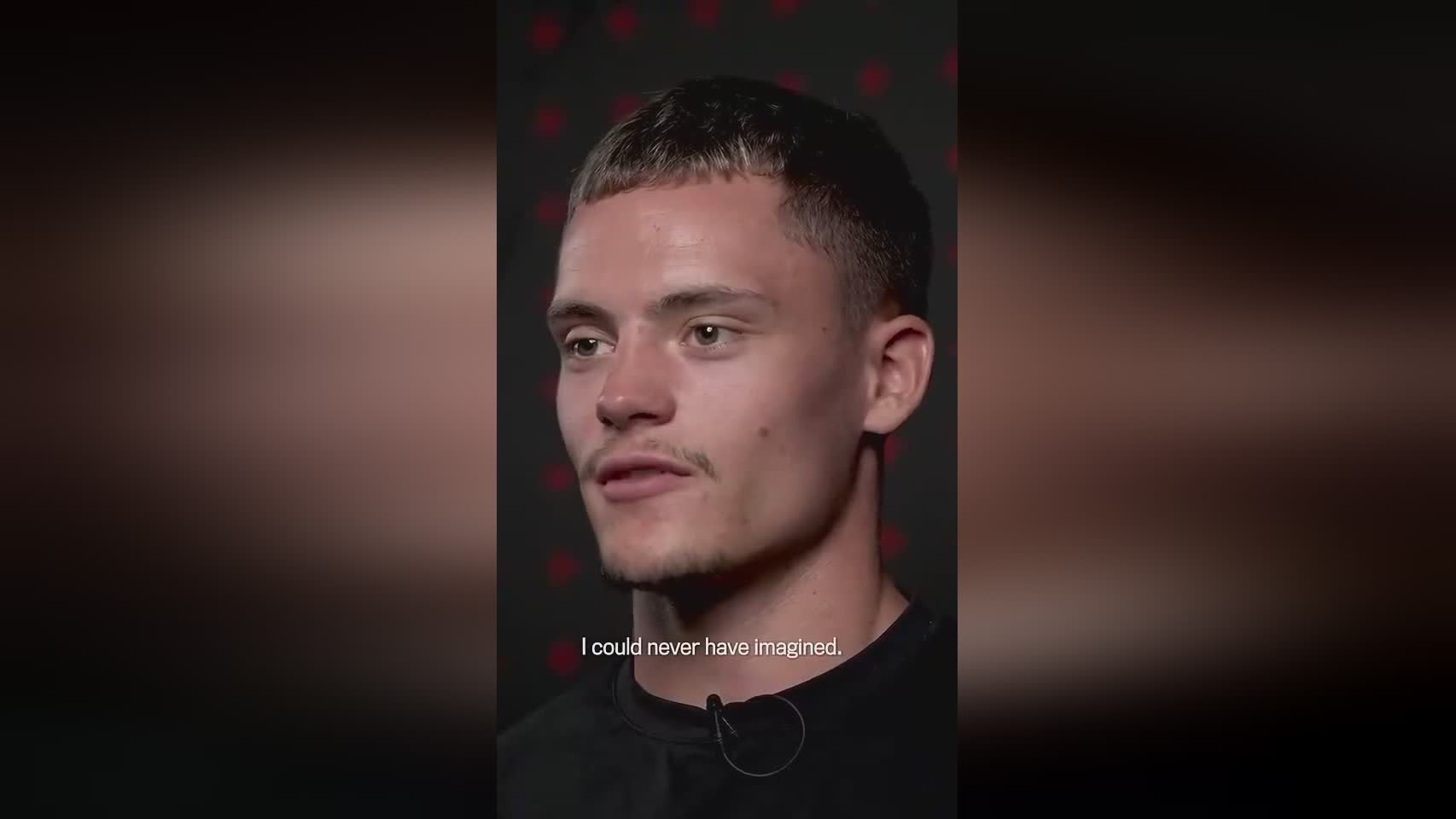 維爾茨返主場錄別，與球迷情永難忘。