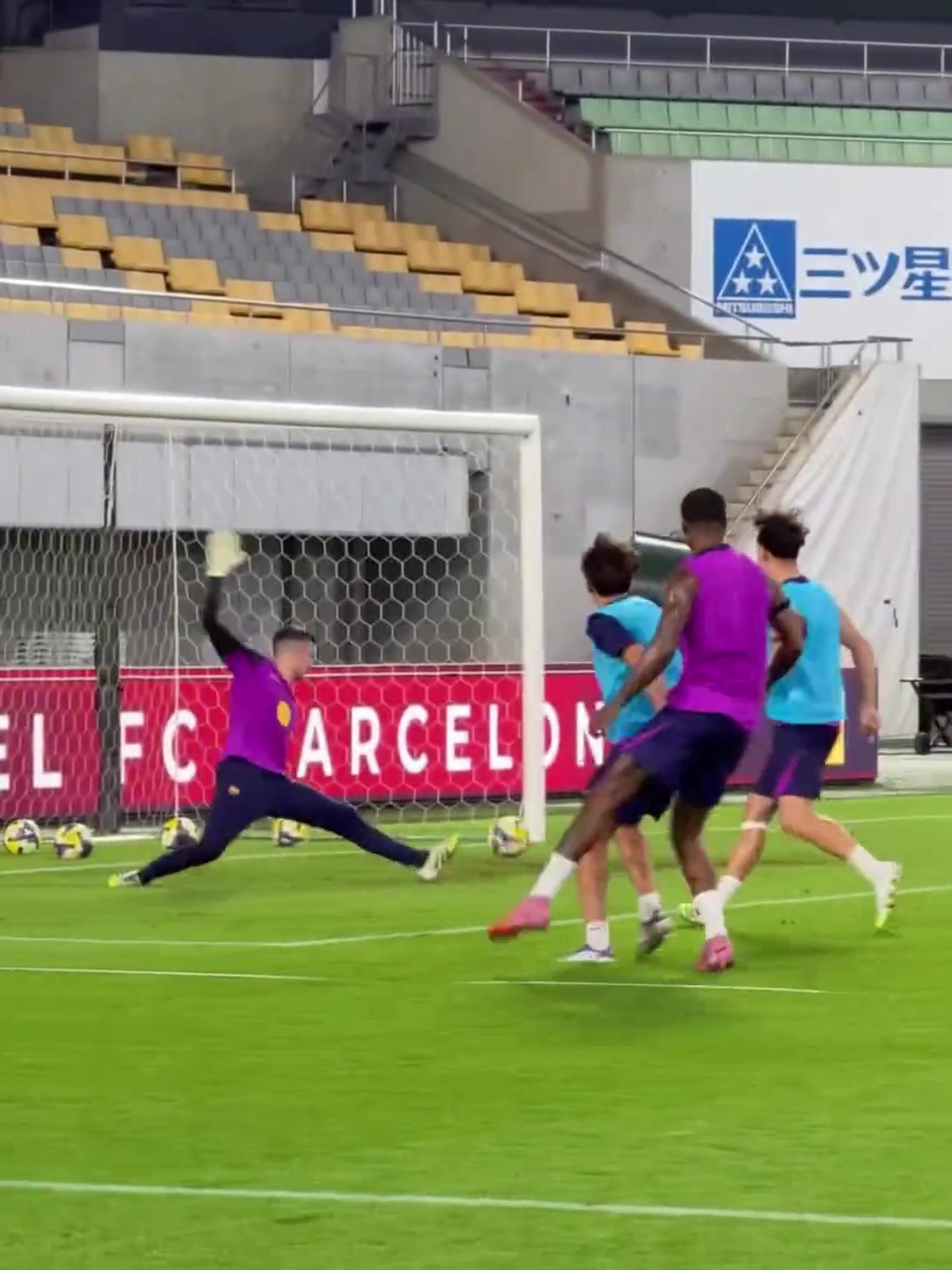 拉什福德狀態(tài)越來(lái)越好下一場(chǎng)對(duì)陣好友林加德