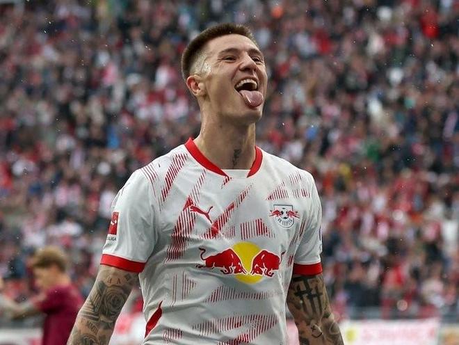 記者：紐卡報(bào)價(jià)超6000萬鎊，等萊比錫答復(fù)。