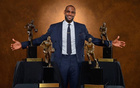 記者評21世紀(jì)獎項：詹姆斯MVP、DPOY、新秀王。