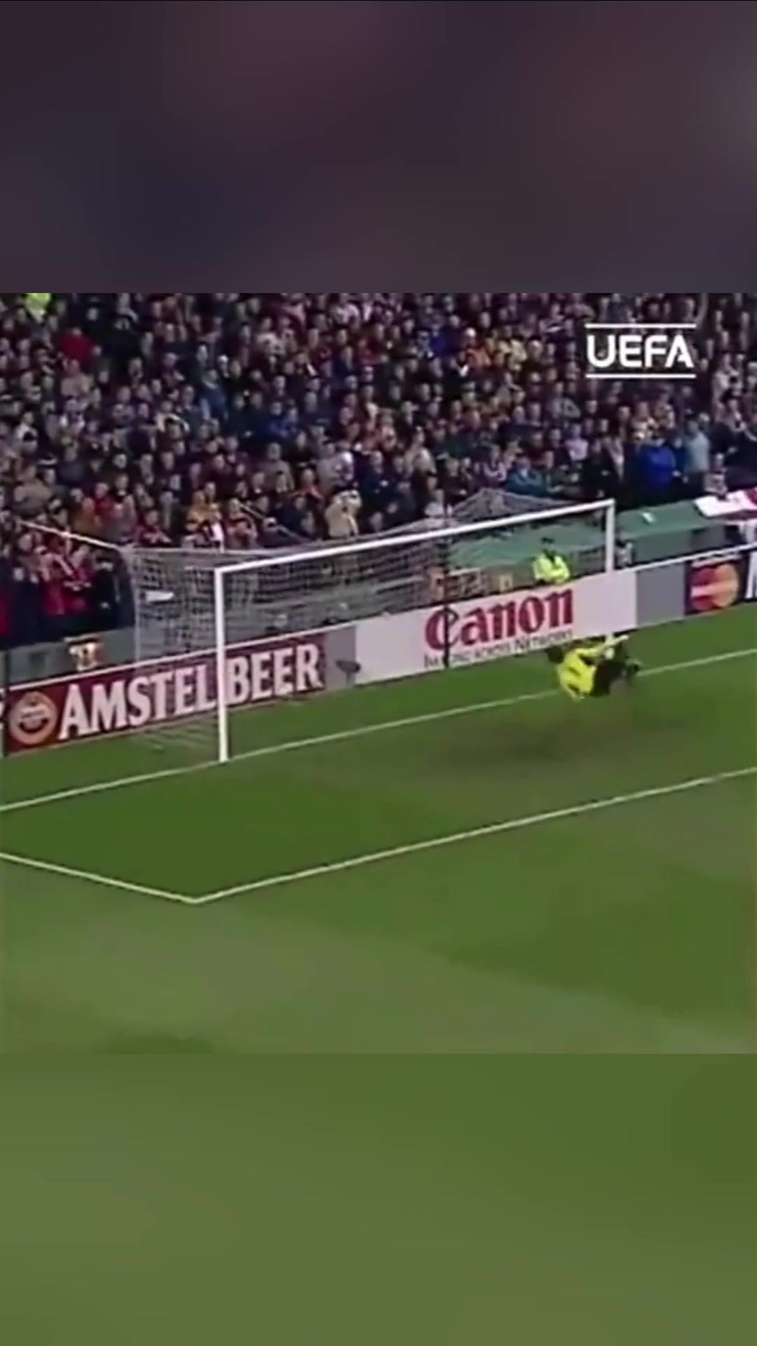 猛虎下山戰(zhàn)神巴蒂斯圖塔暴力美學代言人