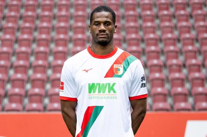 盧卡庫傷缺三月，那不勒斯盯上奧格斯堡前鋒埃森德。