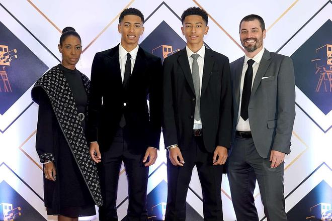 小貝林父母禁入多特更衣室，里肯：關(guān)系良好。