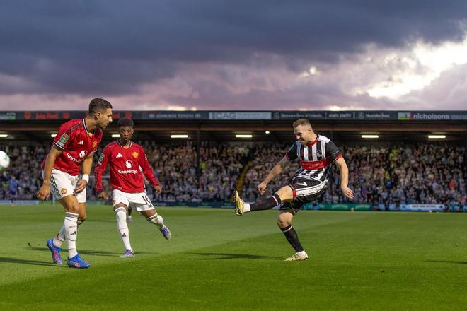 體壇爆料：曼聯(lián)英乙失利出局，歐冠36強(qiáng)全定