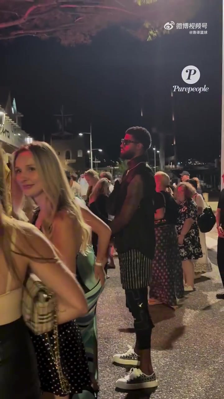 戴護膝去夜店海外網(wǎng)友將保羅-喬治罵上熱搜怒批其非常不職業(yè)