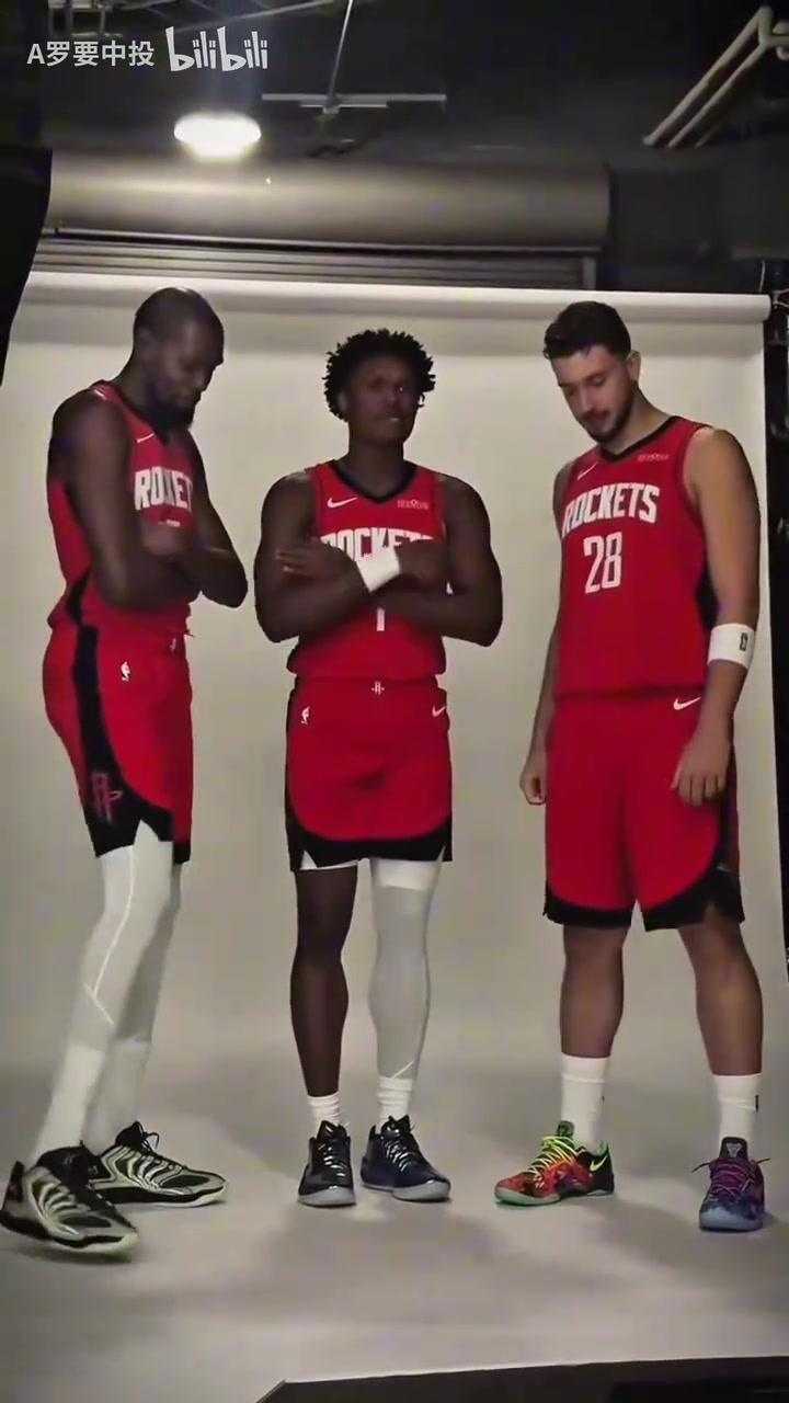 新賽季各隊三人組對比獨行俠的三狀元確實有點超模啊