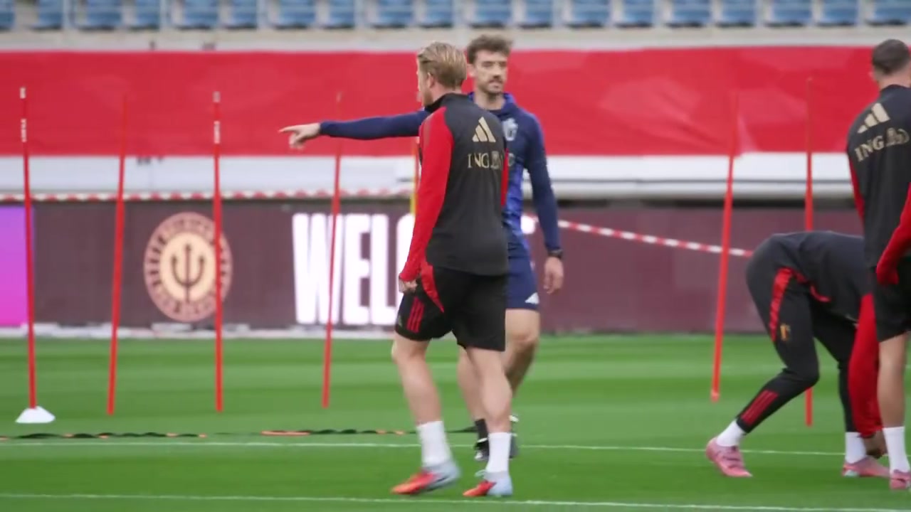 比利時(shí)國(guó)家隊(duì)在根特備戰(zhàn)北馬其頓的比賽