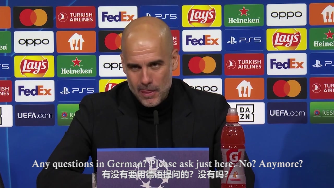 渴望展示的瓜名場面瓜迪奧拉迫不及待想展示自己的德語