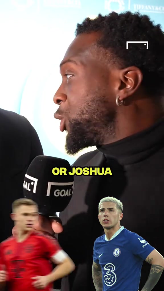 中場(chǎng)球員二選一網(wǎng)友薩內(nèi)蒂是真愛自己的祖國