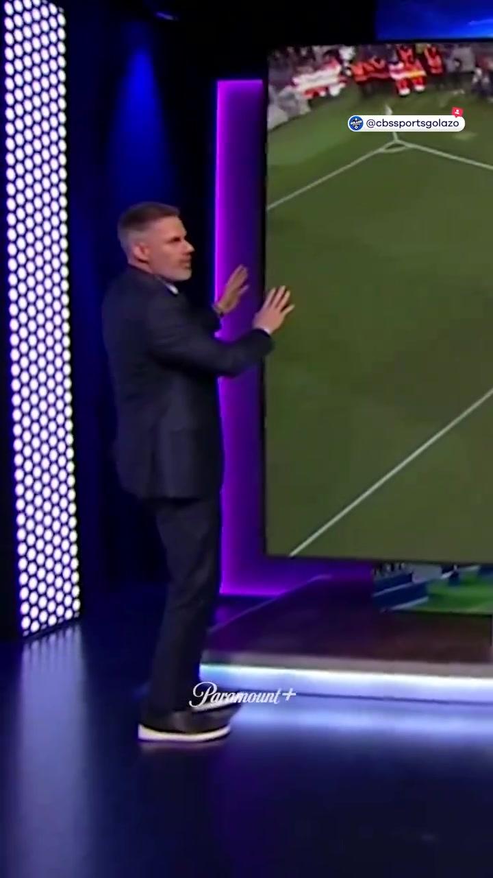 喜劇演員名場(chǎng)面卡拉格以為屏幕掉下來了亨利笑到流淚