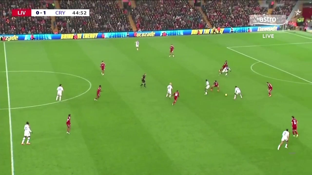 0-2落后水晶宮行云流水配合打穿利物浦防線薩爾梅開二度