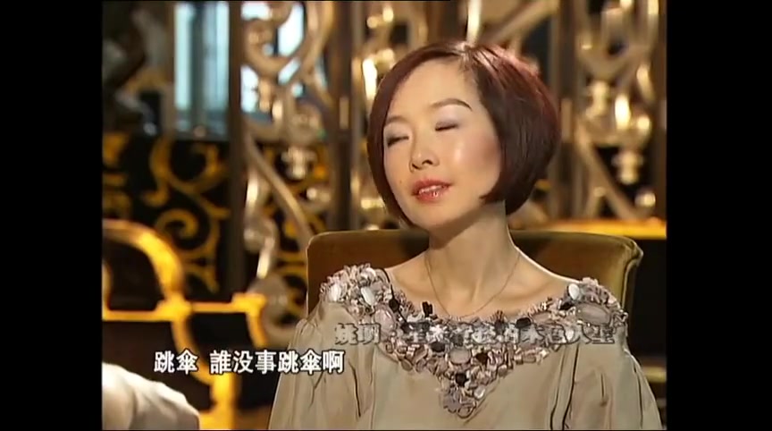 姚明早期接受魯豫采訪合同里寫著聯(lián)盟不允許做這些極限運(yùn)動(dòng)