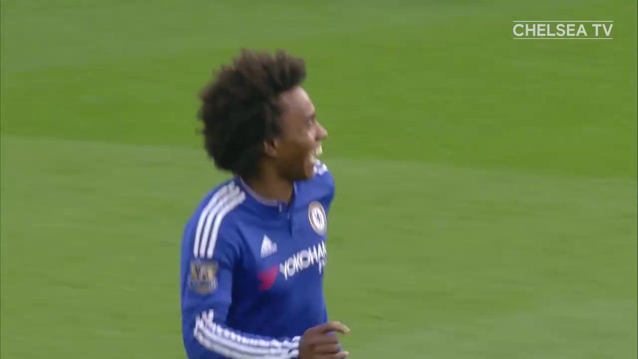 哪一球你看的直播切爾西官方評選俱樂部五大遠射蘭帕德雙殺